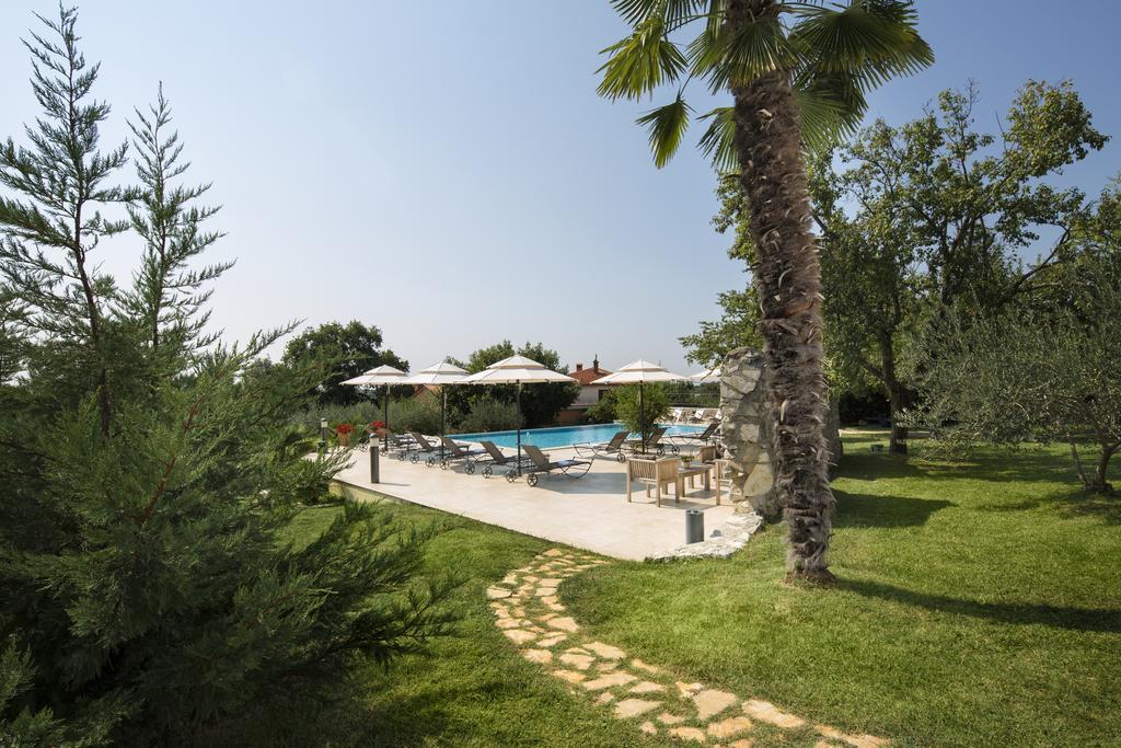 Heritage Hotel San Rocco Brtonigla Exterior foto