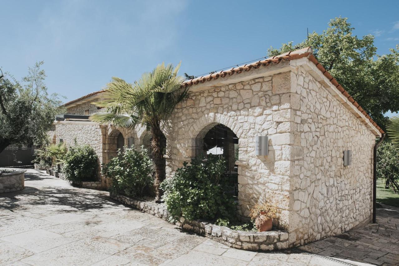 Heritage Hotel San Rocco Brtonigla Exterior foto